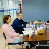 天津市各级向导春节前麋集来金狮贵宾会事情慰问