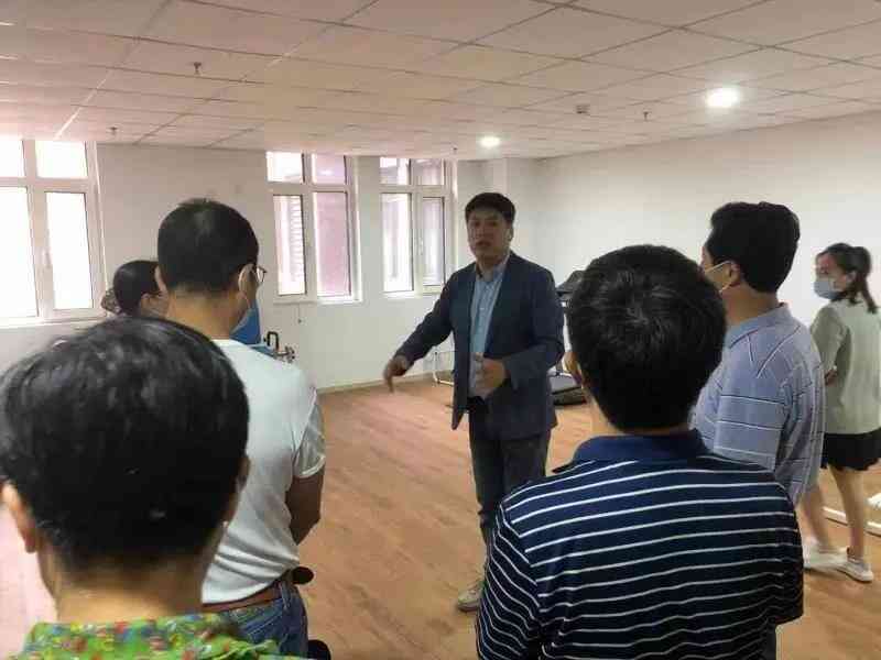 西青区政协向导前来西青金狮贵宾会智慧为老服务中心调研指导工