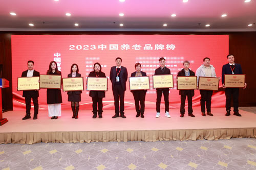 金狮贵宾会·宾至如归-尊贵显赫